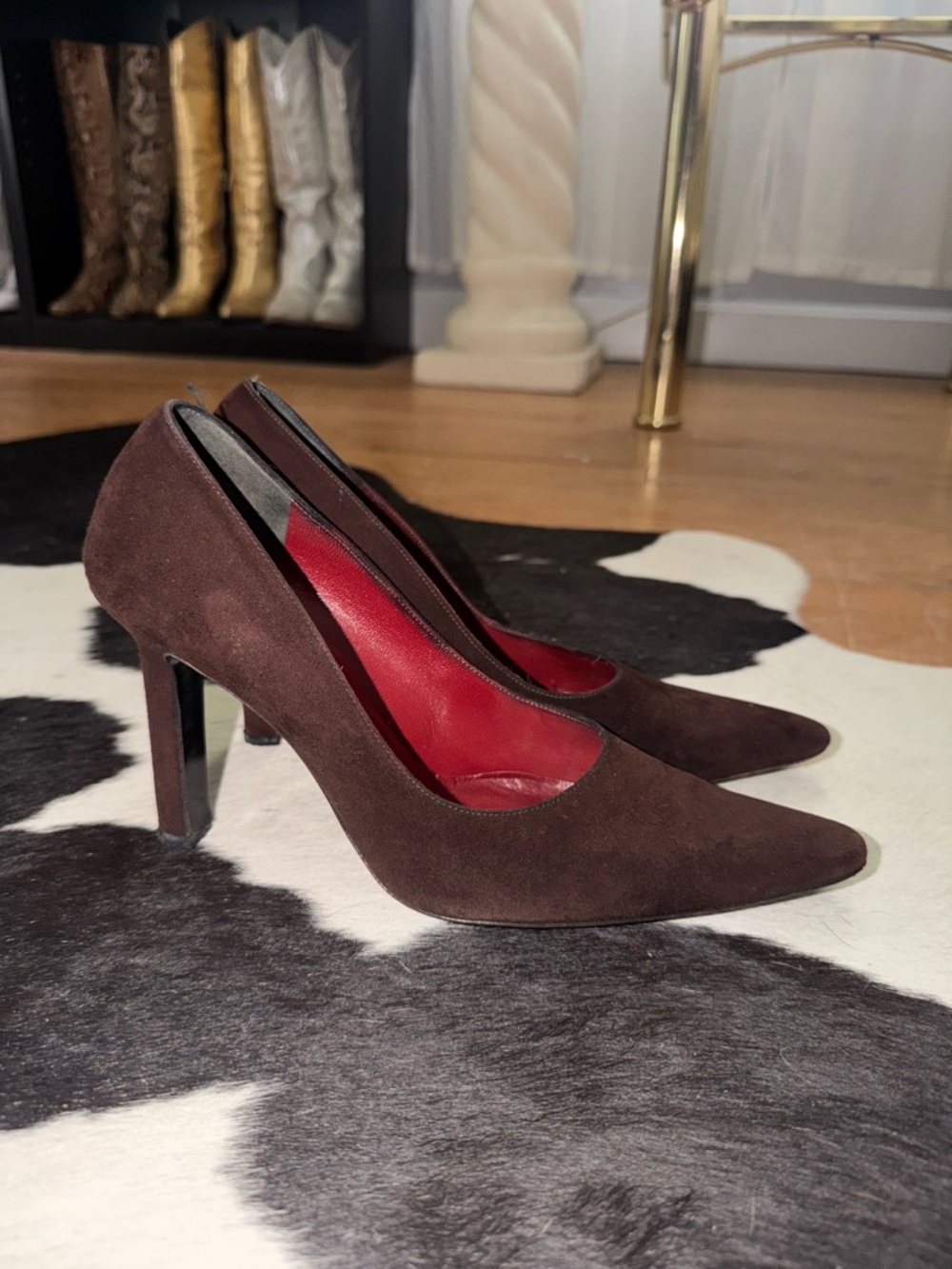 YSL Yves Saint Laurent Vintage Brown Suede Pointed Toe Pumps, size 7 - Picture 5 of 7